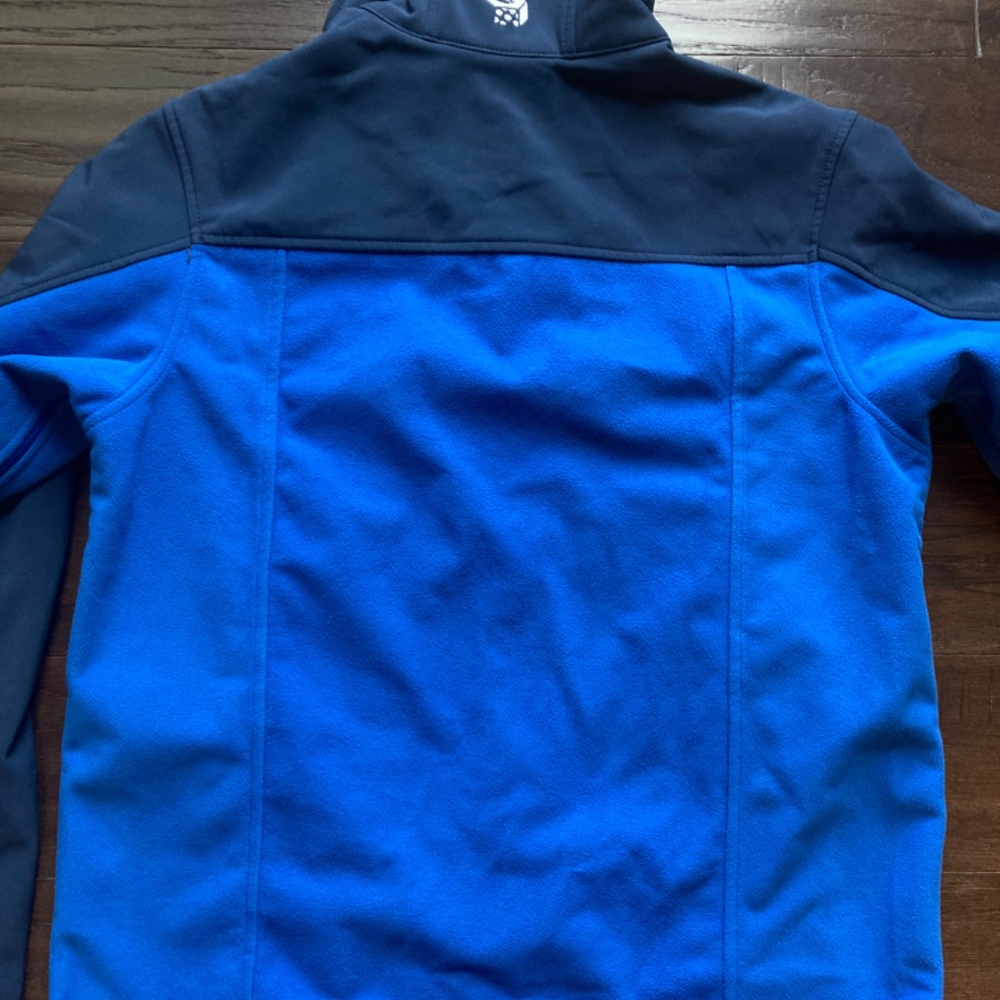Mountain Hardware Windstopper Softshell- Small - image 4
